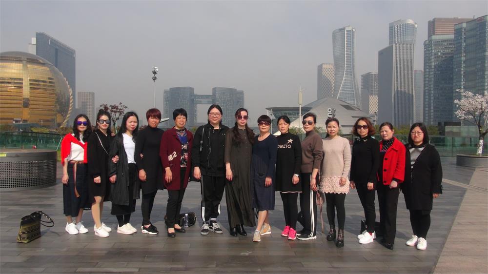 三·八婦女節(jié)公司組織杭州、烏鎮(zhèn)三日游